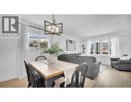 10 ROSSFORD Crescent - 9