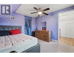 549 WEBER Street E - 17