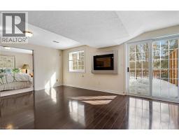 25 BANKSIDE Drive UnitNo. 2 - 32