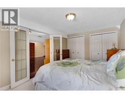 25 BANKSIDE Drive UnitNo. 2 - 35