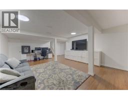 198 THE COUNTRY Way - 21