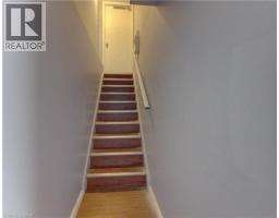 198 THE COUNTRY Way - 22