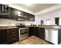 8 RENFREW Street - 14