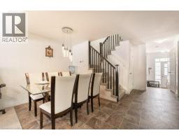 8 RENFREW Street - 15