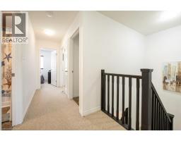 8 RENFREW Street - 20