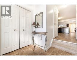 8 RENFREW Street - 8