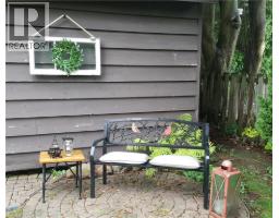 347 CLARENDON Drive - 33