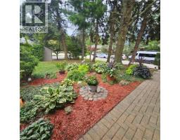 347 CLARENDON Drive - 34