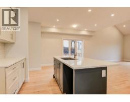 236 APPLEWOOD Street - 13