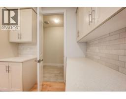 236 APPLEWOOD Street - 15