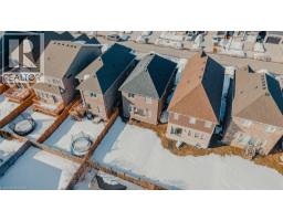 47 PONDCLIFFE Drive - 24