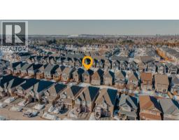 47 PONDCLIFFE Drive - 25