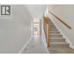 47 PONDCLIFFE Drive - 3