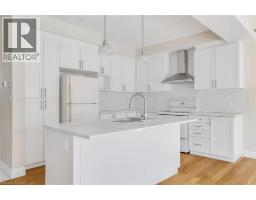 47 PONDCLIFFE Drive - 6