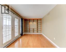 603 SALZBURG Drive - 24