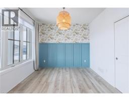 16 RENAISSANCE Drive - 22