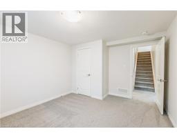 16 RENAISSANCE Drive - 32