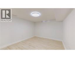 133 WAKE ROBIN Drive - 25