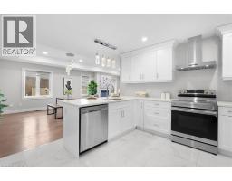 77 BORDEAUX Place - 10