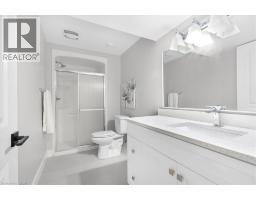 77 BORDEAUX Place - 43