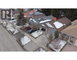 256 GREY FOX Drive - 41