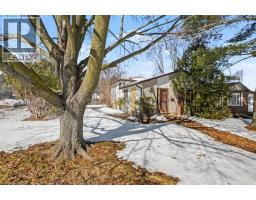 6 HILLSIDE Drive - 2