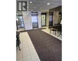 36 HAYHURST Road UnitNo. 334 - 4