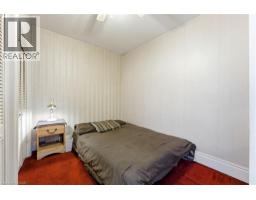 9 WILLOW Street - 34