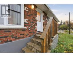 31 OAKWOOD Avenue - 13