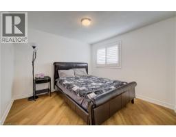 60 ELMSDALE Drive UnitNo. 11 - 27