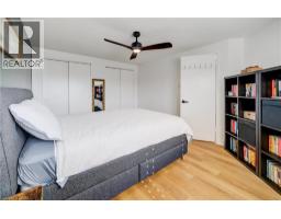 60 ELMSDALE Drive UnitNo. 11 - 30