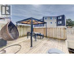 60 ELMSDALE Drive UnitNo. 11 - 33