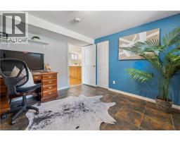 27 GRAYWOOD Court - 30