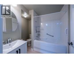 18 CAROLINA Way - 24