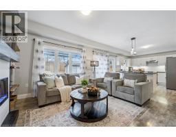 176 SNYDER Avenue N - 18