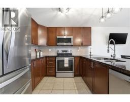 420 ARMSTRONG Street W - 12