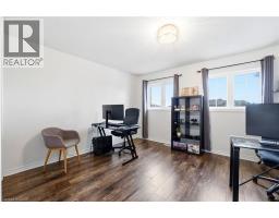 420 ARMSTRONG Street W - 17