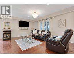 116 LENA Crescent - 12