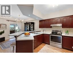 116 LENA Crescent - 14