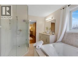 116 LENA Crescent - 27