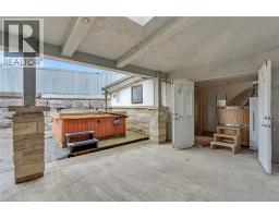 116 LENA Crescent - 44