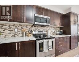 14 CASTLEBAY Street - 13