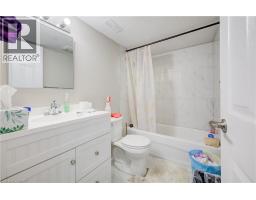 524 LINDEN Drive - 39