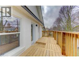 67 LOUISA Street - 11