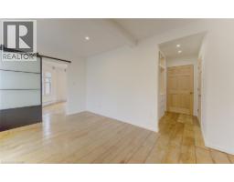 67 LOUISA Street - 17