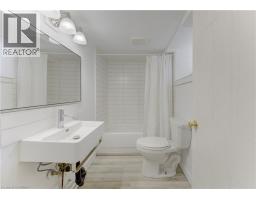 67 LOUISA Street - 29