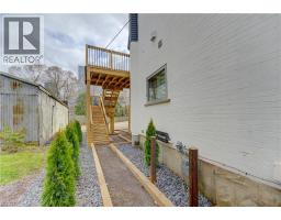 67 LOUISA Street - 43