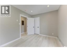 67 LOUISA Street - 7