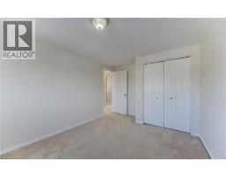 71 HACKBERRY Street - 17