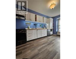 662 GREY Street UnitNo. C - 3